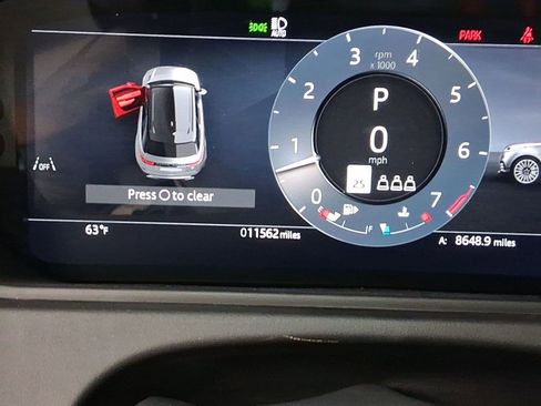 Used 2026 Land Rover Range Rover Velar S image 18