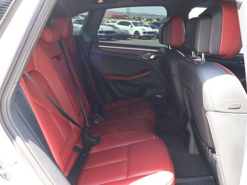 Certified 2022 Porsche Macan GTS AWD/4WD image 26