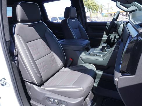 New 2026 GMC Sierra 1500 AT4X AWD/4WD image 14