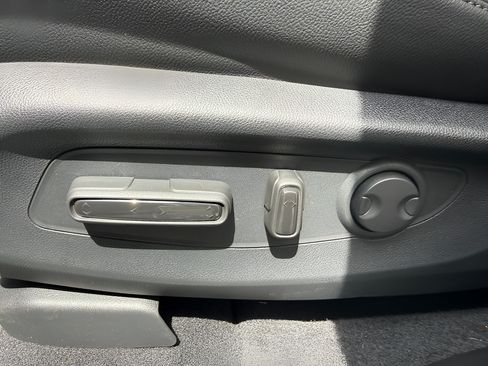 New 2026 Honda CR-V EX-L image 10
