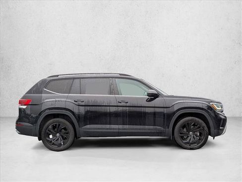 Used 2023 Volkswagen Atlas SE FWD image 4
