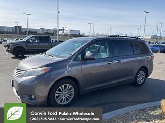 Used 2015 Toyota Sienna XLE w/ XLE Navigation Package 360° Tour