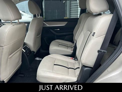 Certified 2024 MAZDA CX-90 Plug-In Hybrid w/ Premium Pkg AWD/4WD image 3