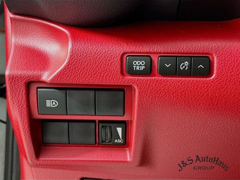 Used 2025 Lexus IS 350 F Sport image 10