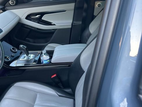 Used 2020 Land Rover Range Rover Evoque First Edition image 15