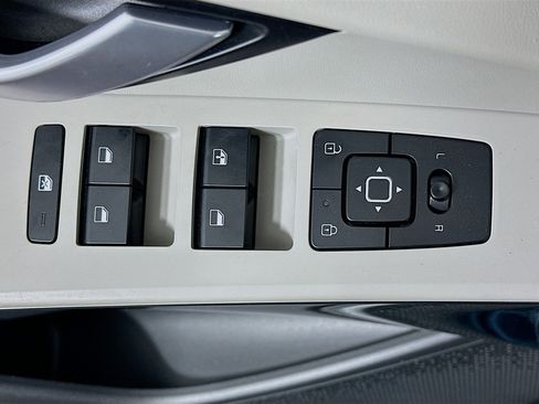 Used 2023 Kia Niro Wind image 15