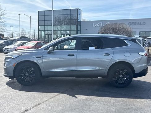 Certified 2024 Buick Enclave Essence w/ Experience Buick Package AWD/4WD image 7