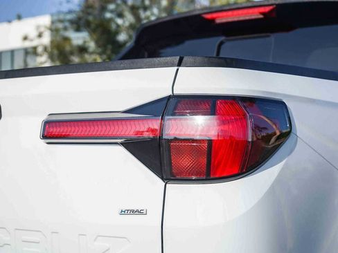 Used 2022 Hyundai Santa Cruz SEL w/ Activity Package AWD/4WD image 7