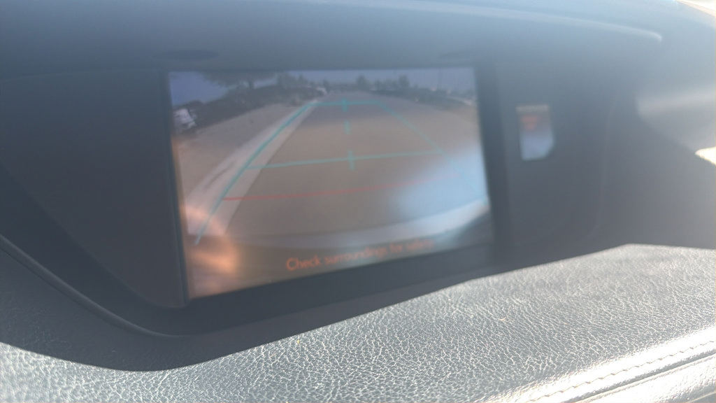 Used 2014 Lexus ES 300h w/ Luxury Package w/Bamboo Trim FWD image 19