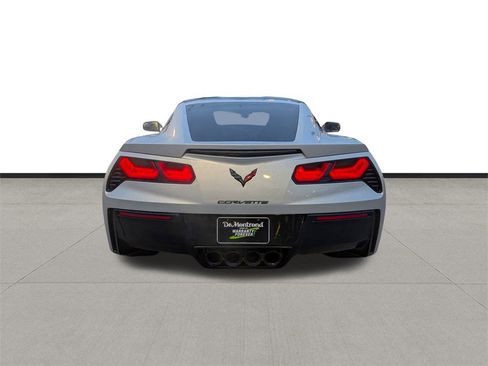 Used 2016 Chevrolet Corvette Stingray Coupe image 6
