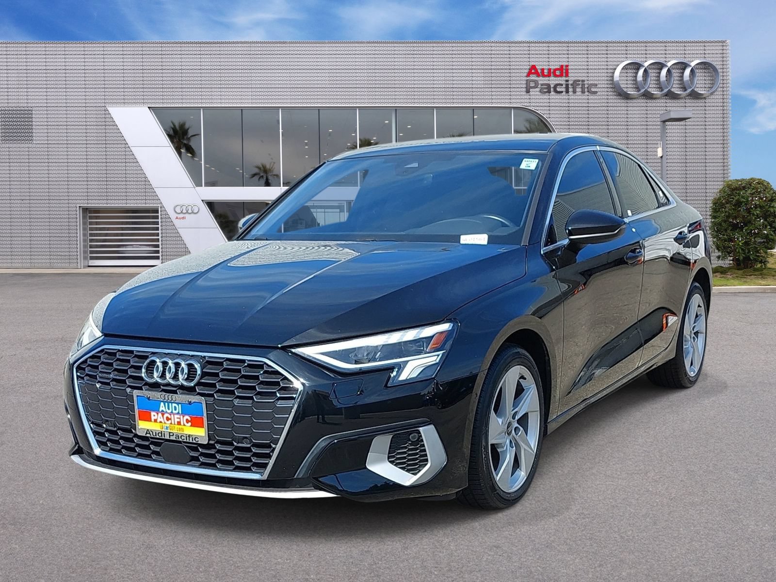 Used 2023 Audi A3 2.0T Premium w/ Convenience Package AWD/4WD image 1