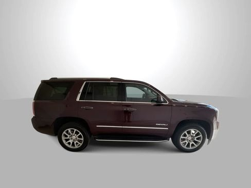 Used 2017 GMC Yukon Denali w/ Open Road Package AWD/4WD image 9