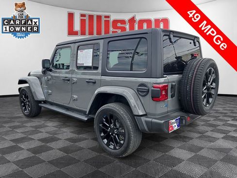 Used 2023 Jeep Wrangler Unlimited Sahara w/ Cold Weather Group AWD/4WD image 6