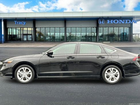 Certified 2025 Honda Accord LX image 11