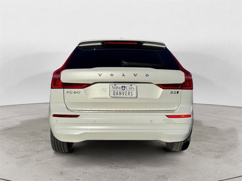 Certified 2023 Volvo XC60 B5 Core image 30