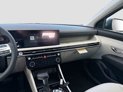 New 2026 Hyundai Tucson SEL image 23