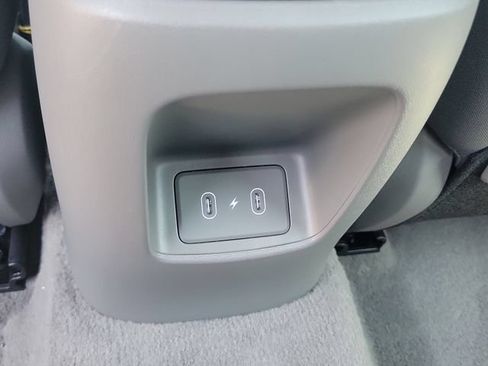 Certified 2026 Hyundai Elantra SE FWD image 22