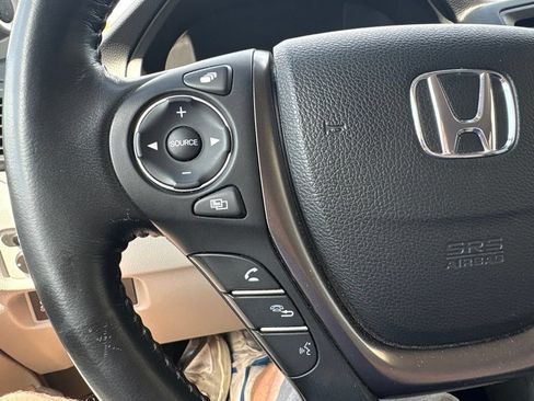 Used 2017 Honda Ridgeline RTL-T image 17