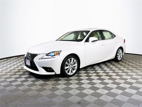 Used 2016 Lexus IS 300 300 image 2
