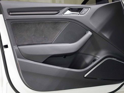 Used 2018 Audi RS 3 image 16