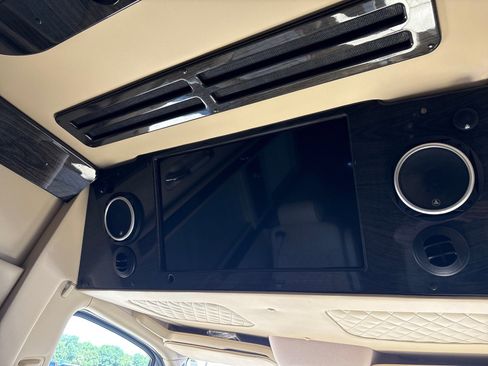 Used 2019 Mercedes-Benz Sprinter 144 image 25