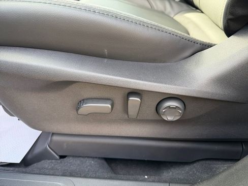 New 2025 Subaru Ascent Bronze Edition image 14