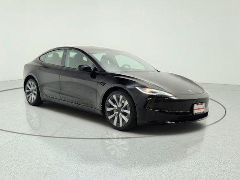 Used 2024 Tesla Model 3 Long Range AWD/4WD image 3