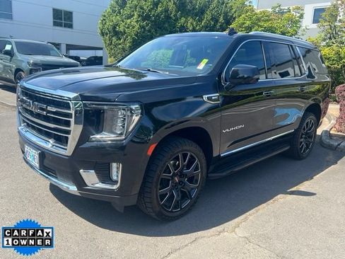 Used 2021 GMC Yukon SLT w/ SLT Premium Package AWD/4WD image 3