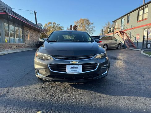 Used 2017 Chevrolet Malibu Hybrid image 3