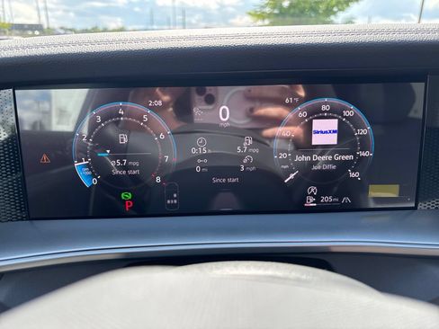 New 2026 Volkswagen Tiguan SE R-Line AWD/4WD image 12