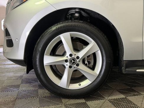 Used 2019 Mercedes-Benz GLE 400 4MATIC image 12