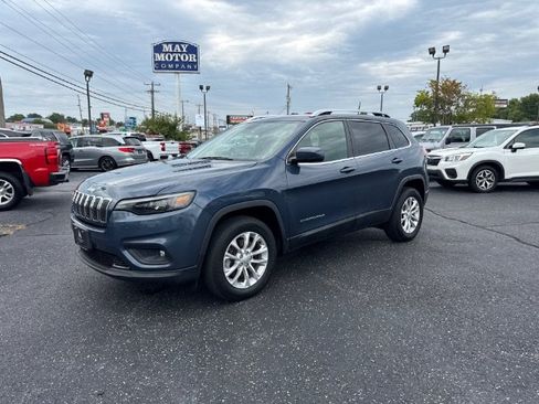 Used 2019 Jeep Cherokee Latitude w/ Popular Appearance Group AWD/4WD image 1