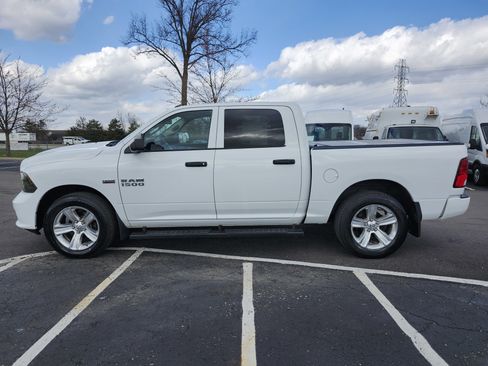 Used 2016 RAM 1500 Express image 13