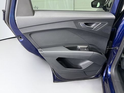 Certified 2023 Audi Q4 e-tron Premium Plus w/ Premium Plus image 25