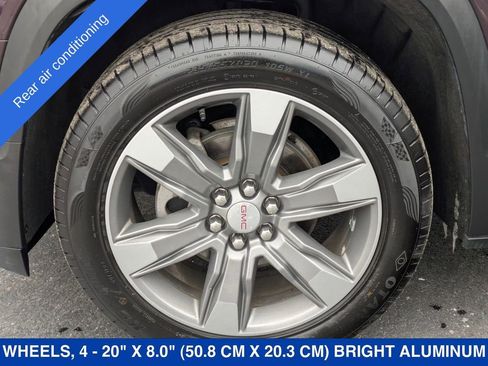 Used 2018 GMC Acadia SLT image 11