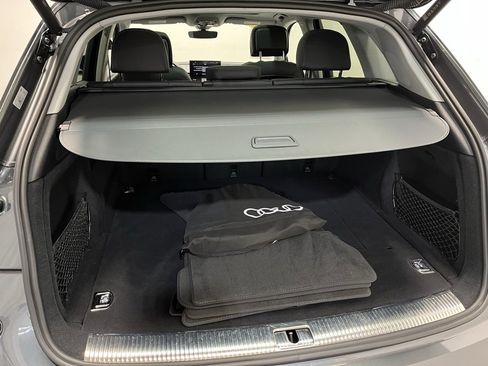 Used 2023 Audi Q5 e Premium Plus w/ Premium Plus Package image 19