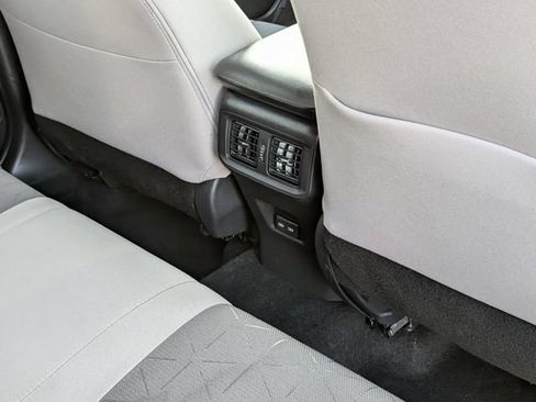 Used 2025 Toyota RAV4 XLE w/ Convenience Package FWD image 30