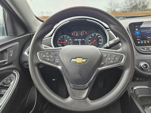 Used 2024 Chevrolet Malibu LT image 14