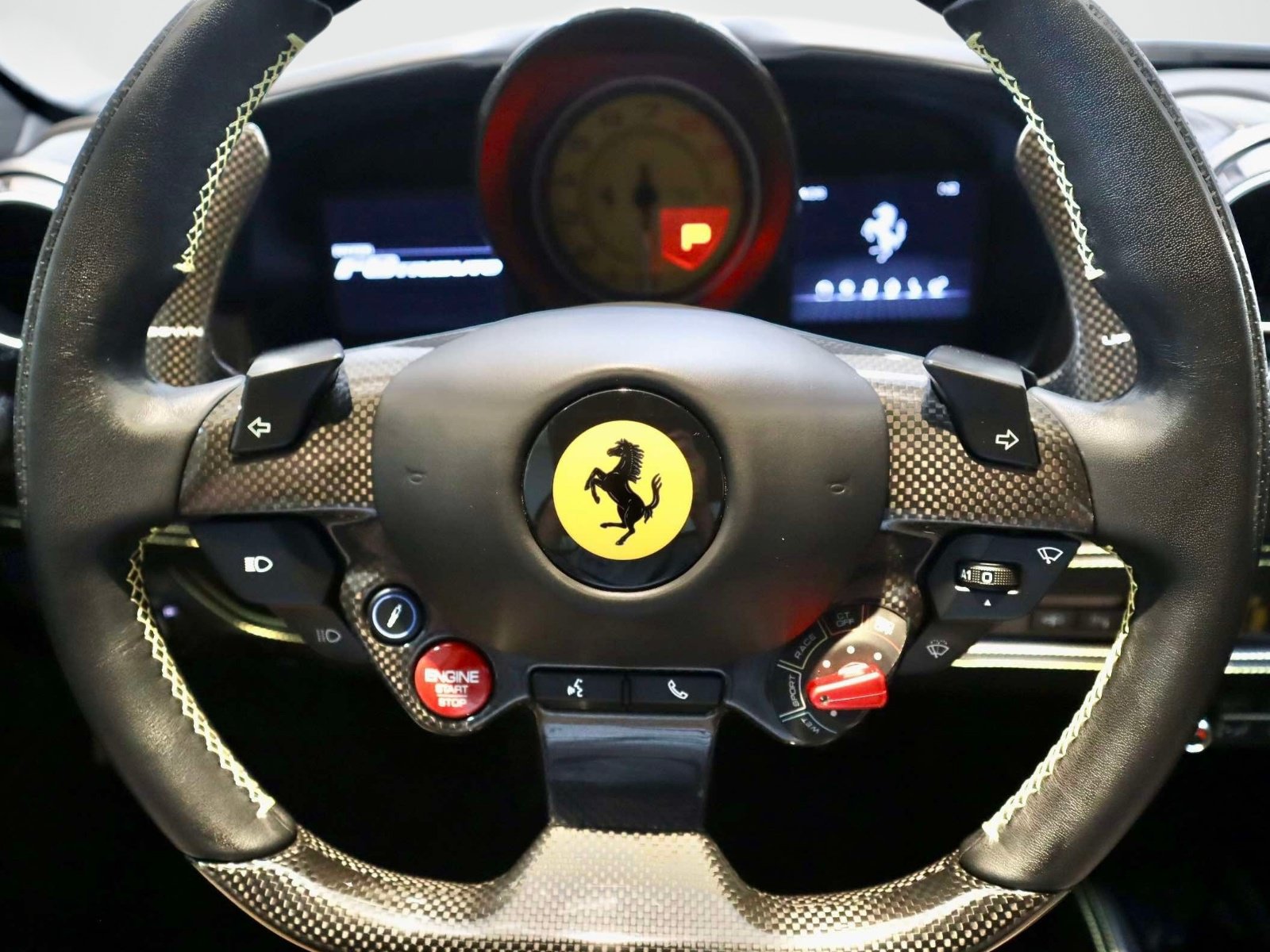 Certified 2022 Ferrari F8 Tributo RWD image 29