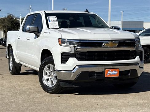 Certified 2025 Chevrolet Silverado 1500 LT image 2