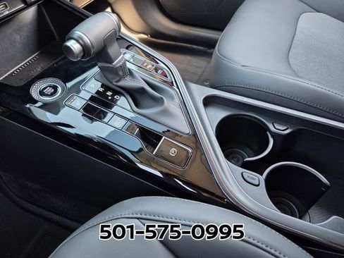 Used 2023 Kia Niro EX FWD image 27