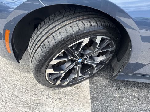 Used 2025 BMW 330i Sedan RWD image 7