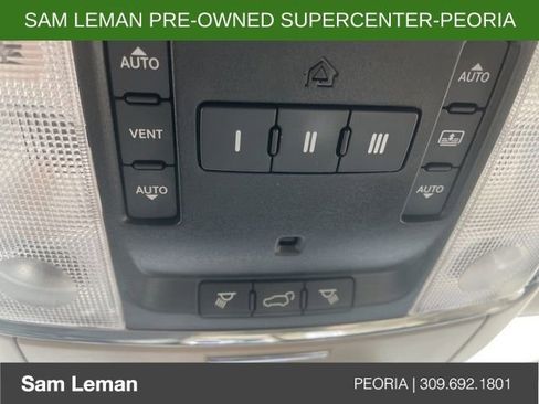 Used 2020 Jeep Grand Cherokee Limited w/ Luxury Group II image 19