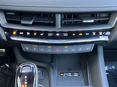 New 2026 Cadillac CT5 V Blackwing w/ Carbon Fiber 2 Package RWD image 31