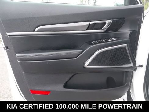Certified 2024 Kia Telluride LX FWD image 21