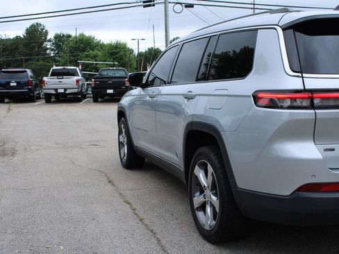 Used 2021 Jeep Grand Cherokee L Limited w/ Luxury Tech Group II AWD/4WD image 41