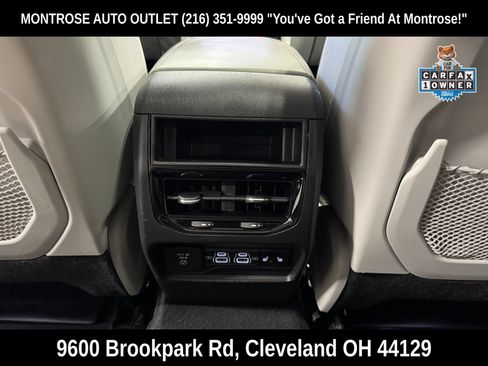 Used 2023 Jeep Grand Cherokee Overland AWD/4WD image 39