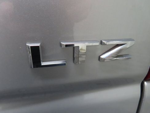 Used 2020 Chevrolet Silverado 2500 LTZ w/ LTZ Plus Package image 45