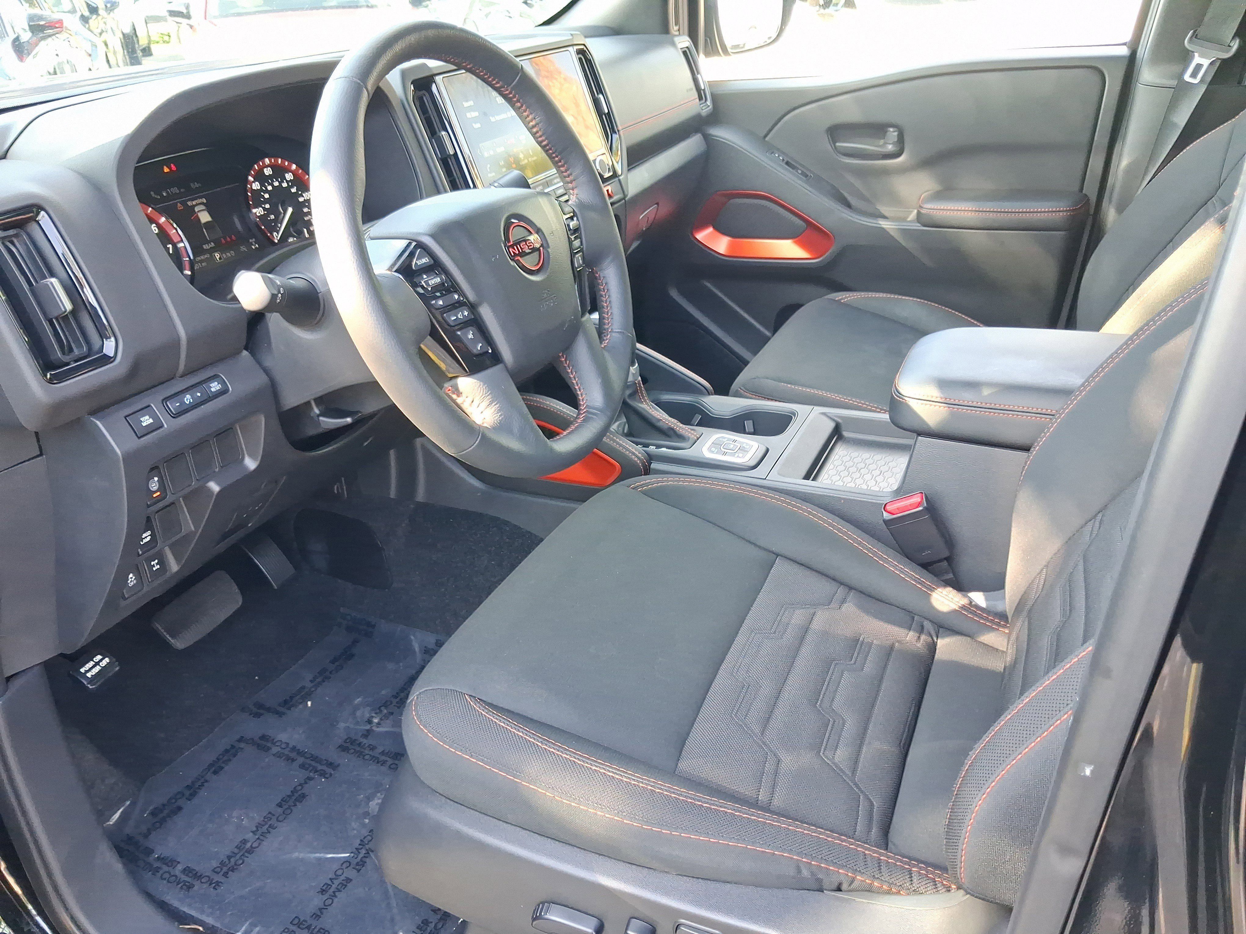 Used 2026 Nissan Frontier PRO-4X AWD/4WD image 10