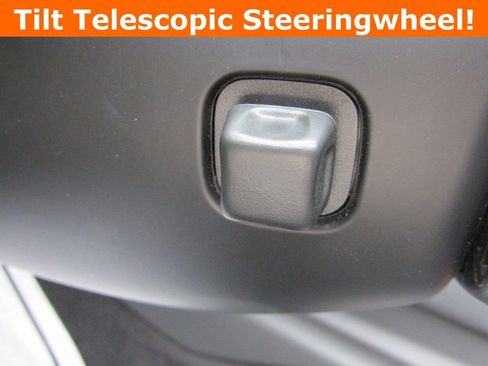 Used 2023 Chevrolet Corvette Stingray Coupe w/ 1LT image 10